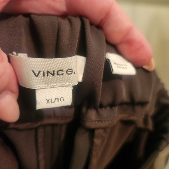 Vince- Olive Pants - Picture 3 of 4